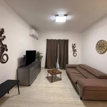 Seaside Haven Near D Square 3br With Barbecue *