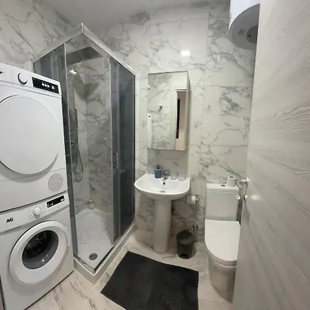 Seaside Haven Bbq Near D Square St. Paul's Bay