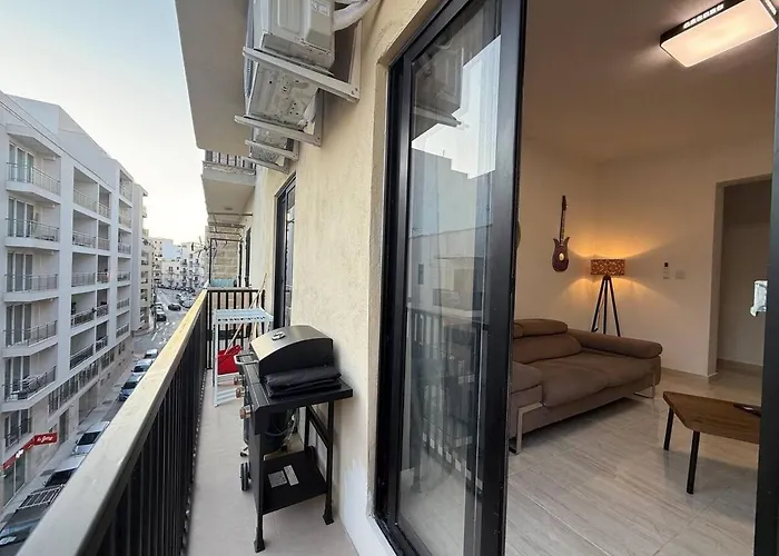 Seaside Haven Bbq Near D Square Appartement St. Paul's Bay