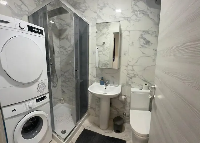 Seaside Haven Bbq Near D Square St. Paul's Bay